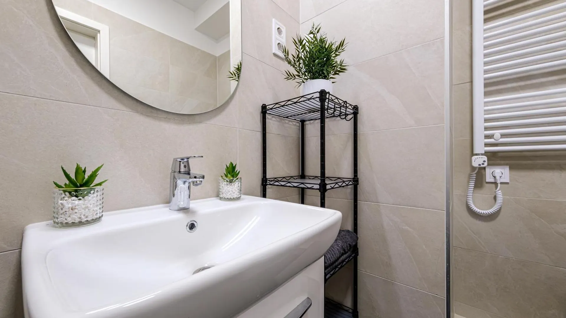 Design Apartment Near City Park With Free Parking Будапешт 0*,
