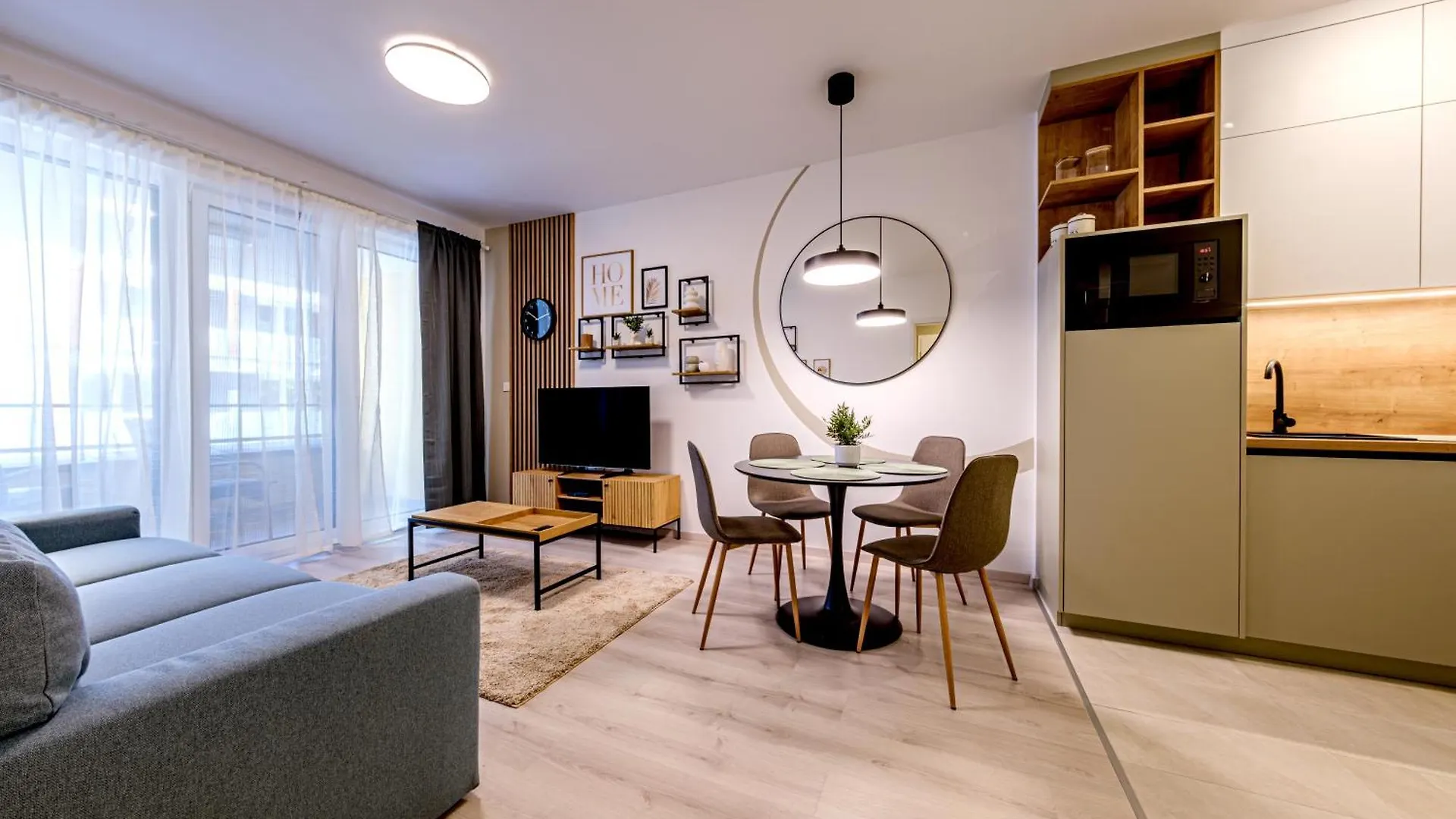 Design Apartment Near City Park With Free Parking Будапешт